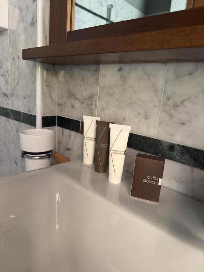 Napule...E Apartments Peschiera del Garda Eksteriør bilde
