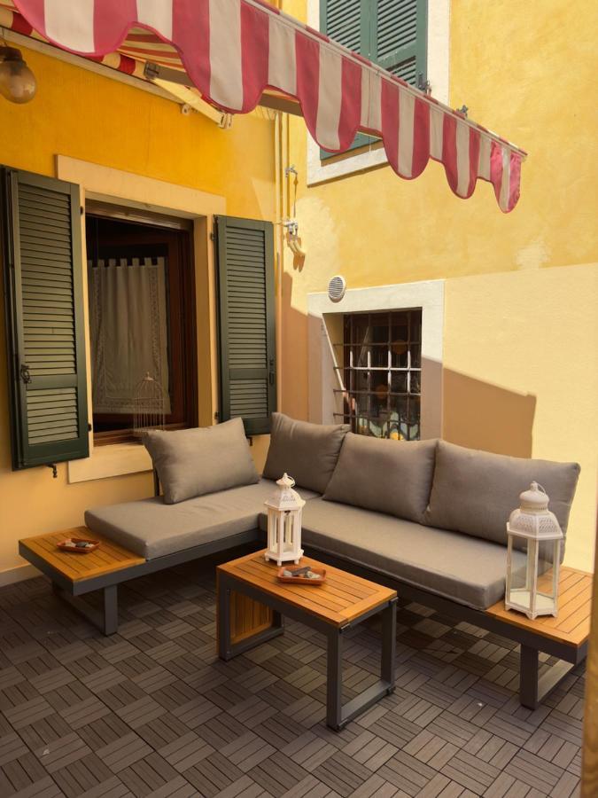 Napule...E Apartments Peschiera del Garda Eksteriør bilde